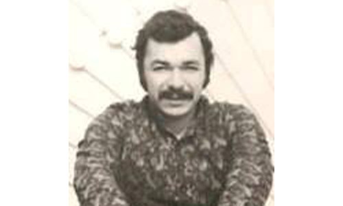 REŞAT ÖZERDEM  (PİYANO)
